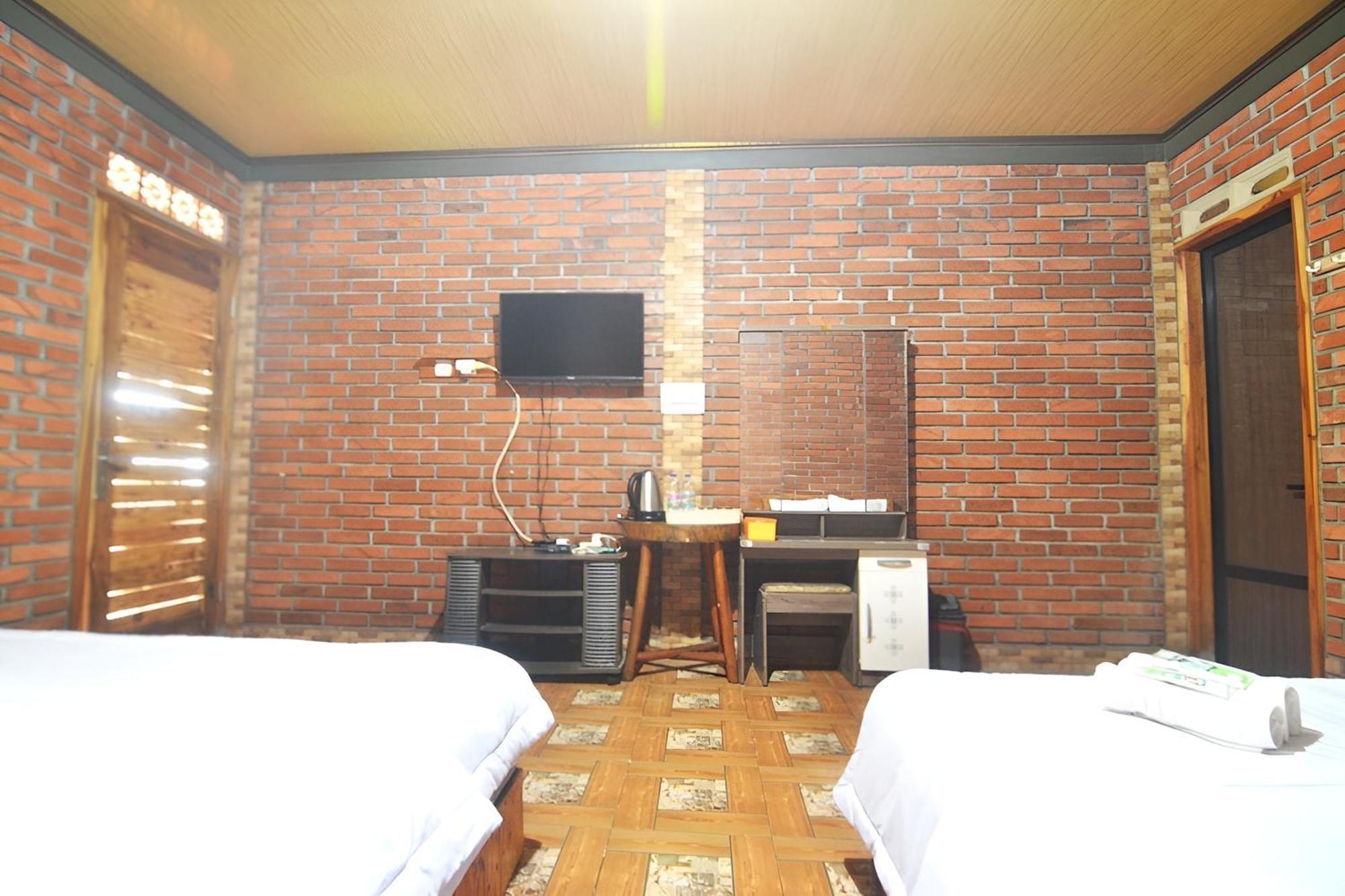 Villa Kopiori Yogyakarta Kültér fotó